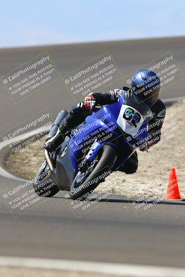 media/Sep-21-2025-TrackDaz (Sun) [[277c75b276]]/B Group/1220pm (Turn 2)/